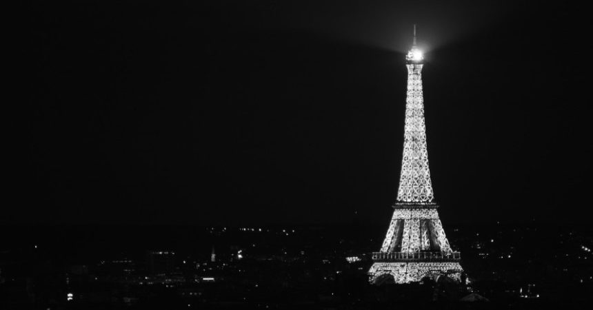 Riflessioni sparse di un Community Manager sui fatti di Parigi Riflessioni sparse di un Community Manager sui fatti di Parigi