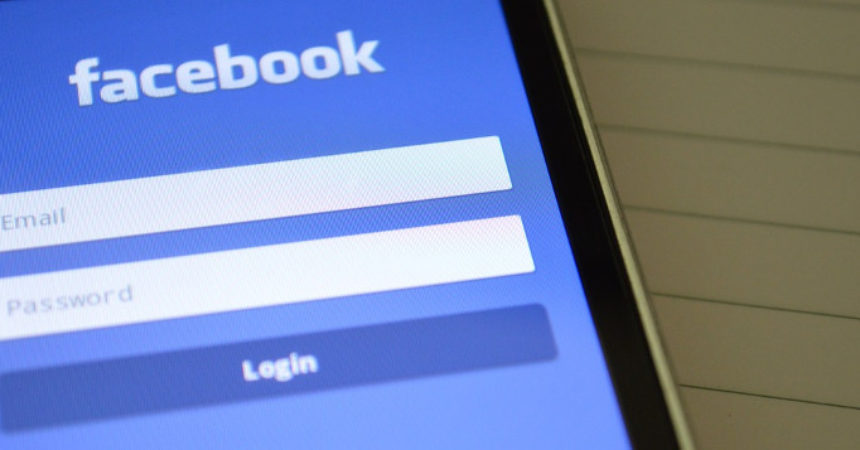 Facebook è indispensabile. O forse no. Facebook è indispensabile. O forse no.