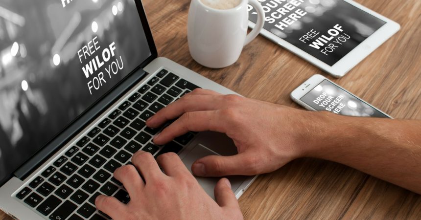 Social o SEO? Servono entrambi Social o SEO? Servono entrambi